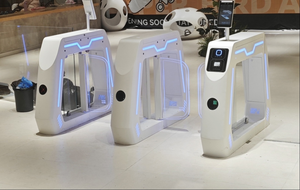 Palm vein in gym access control