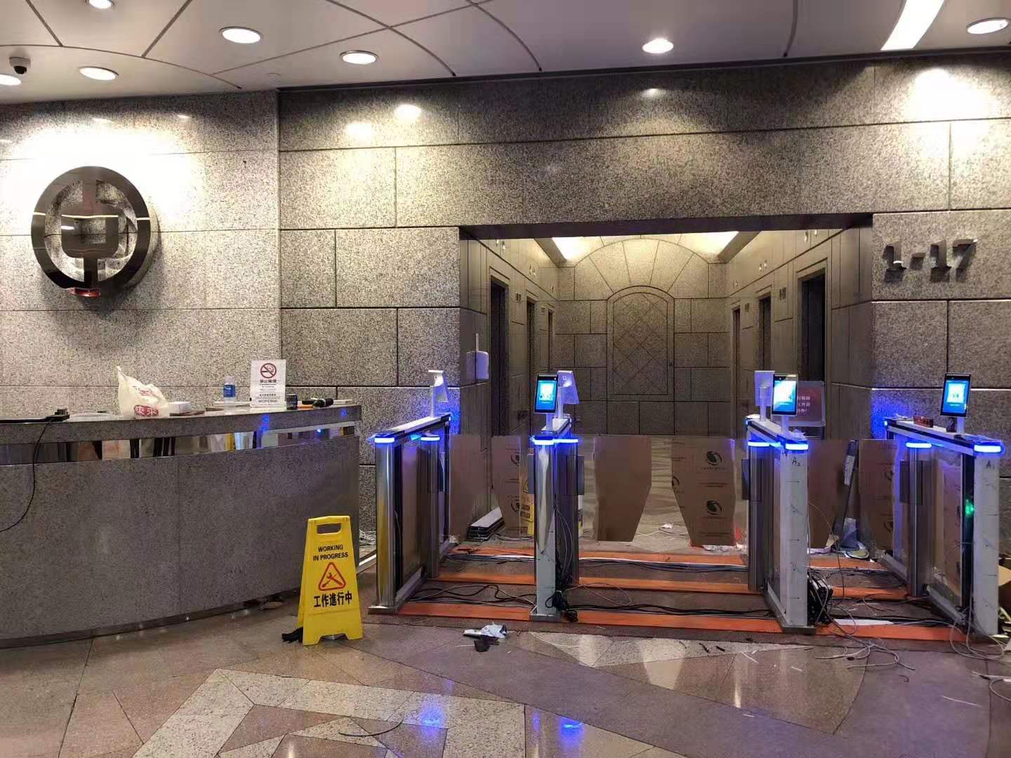 controle de acesso facial biométrico android implementado no banco do salão de filial da china